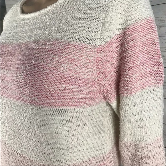 Calvin Klein Sweater 🌸 - Picture 6 of 12